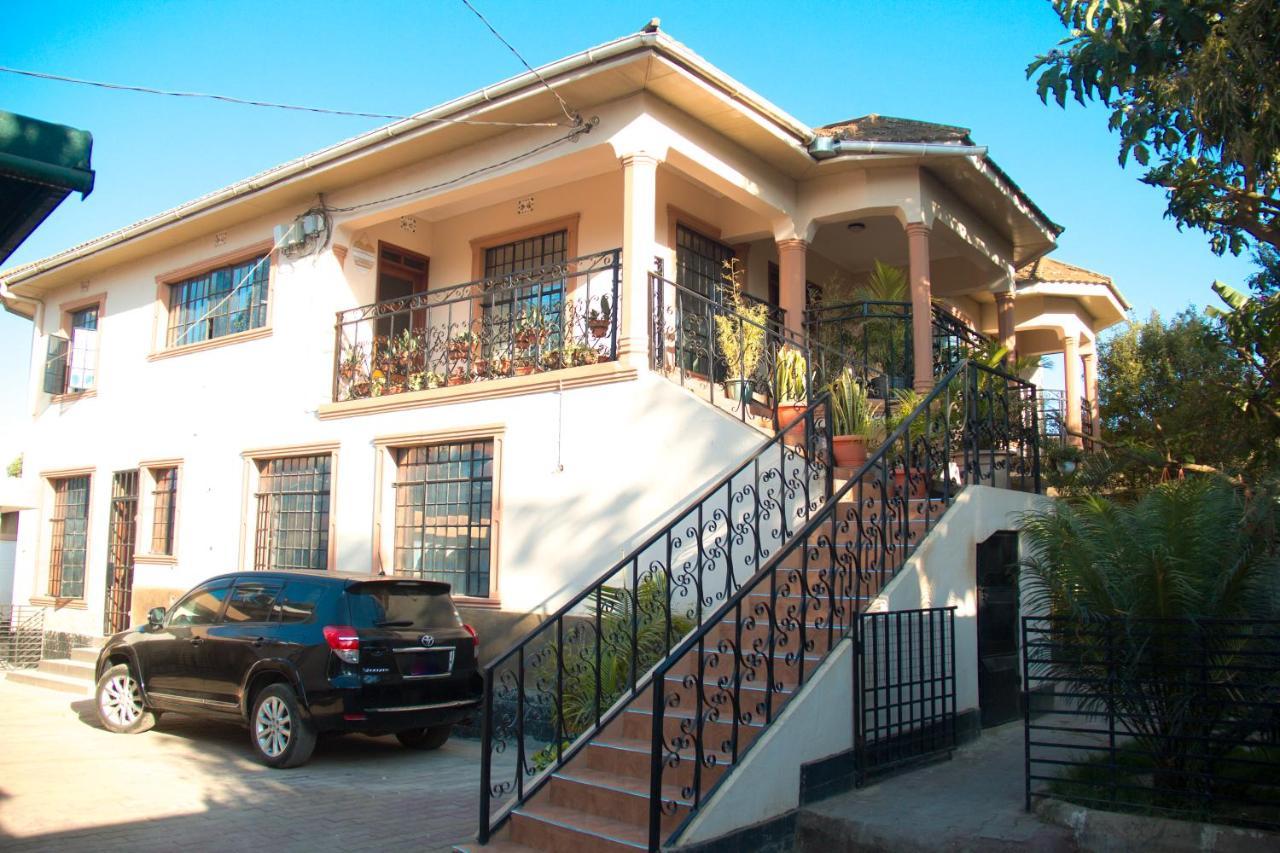 Mina Chai House Bnb Arusha Bagian luar foto